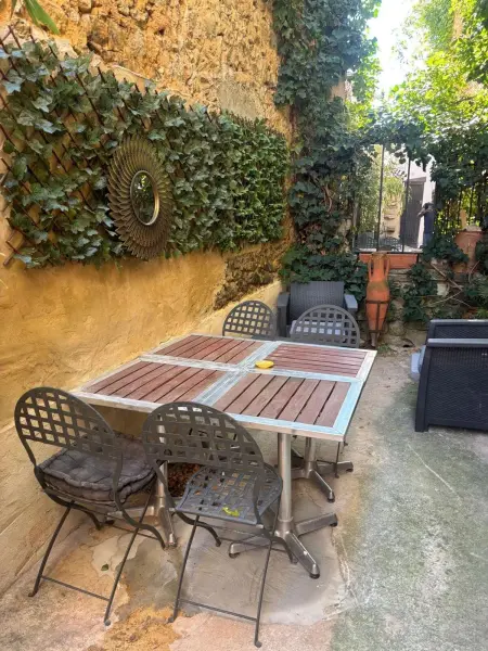 Maison 6 personnes proche Mont Ventoux, jardin clôturé