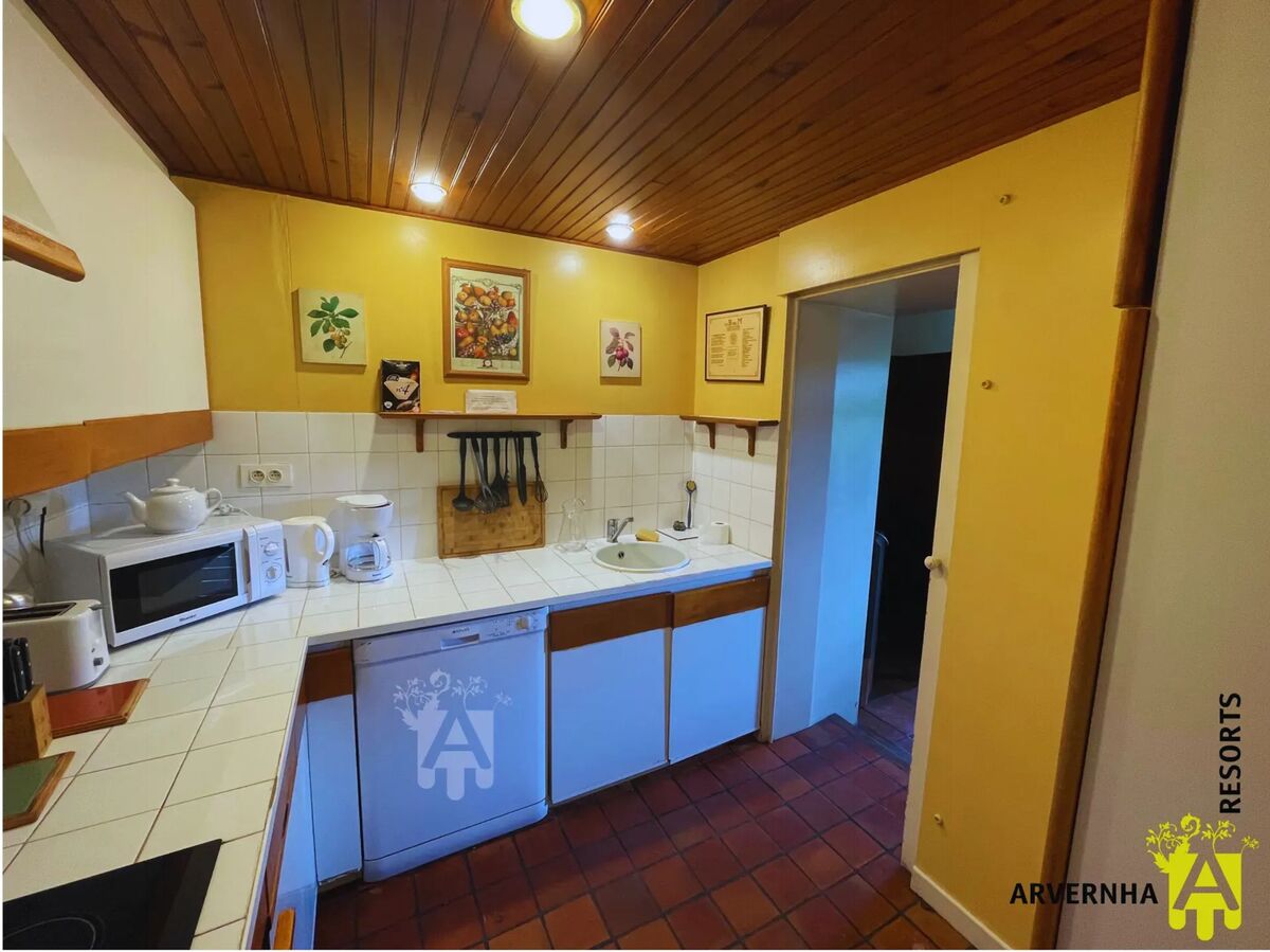 Maison 190 m² Saint-Nectaire, piscine privée & jardin - Photo 17