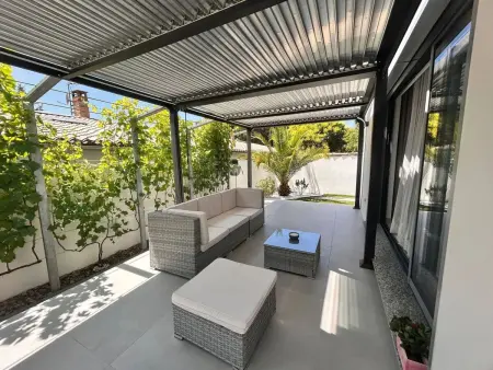 Maison familiale avec jardin clos et terrasse à Blanquefort : photo 7