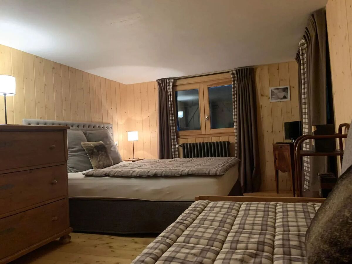 Chalet 8 pers. aux Rousses avec cheminée et terrasse - Photo 13