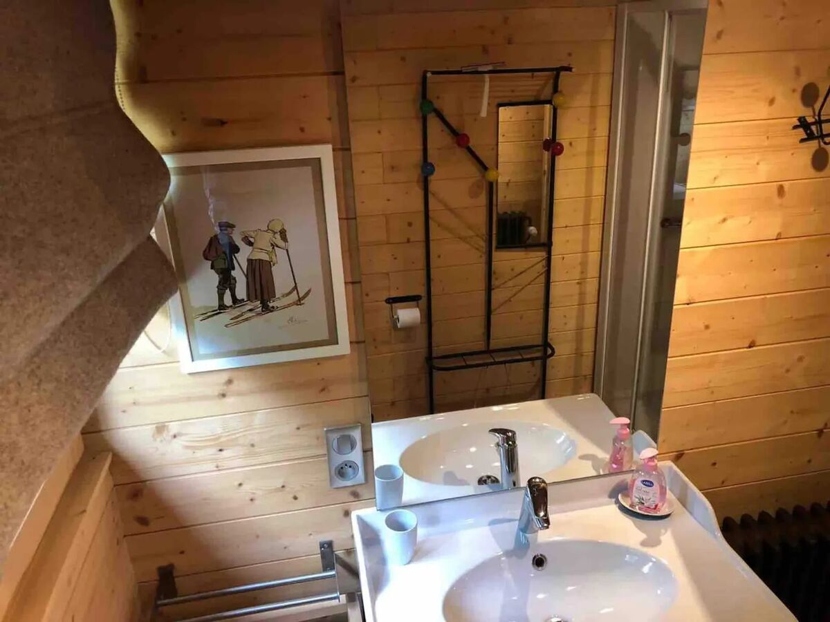 Chalet 8 pers. aux Rousses avec cheminée et terrasse - Photo 23