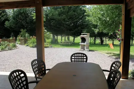 Maison de groupe 14 personnes à Fourneville, jardin clos et pétanque : photo 7