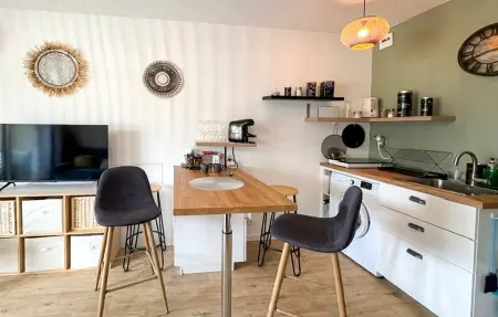 Appartement 24 m² balcon à Cavalaire-Sur-Mer : photo 4