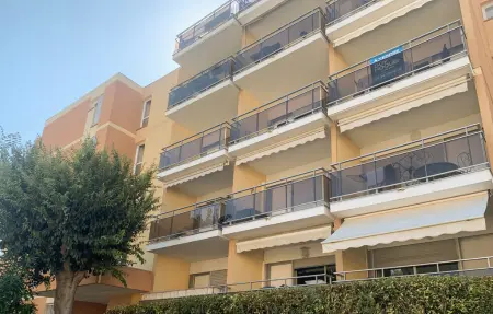 Appartement 24 m² balcon à Cavalaire-Sur-Mer : photo 6