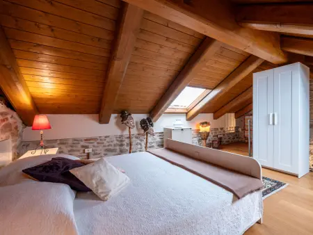 Maison des Roses à Bossolasco, cœur du village : photo 19