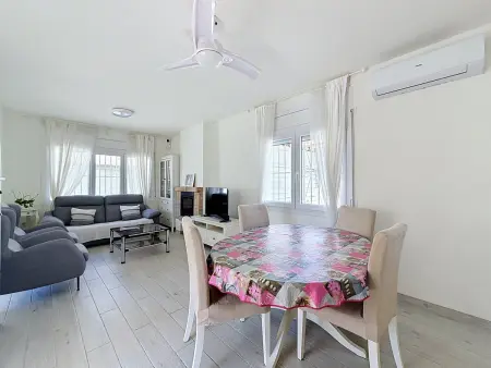 Maison avec piscine privée à Empuriabrava, 2 chambres, 4 pers. : photo 6