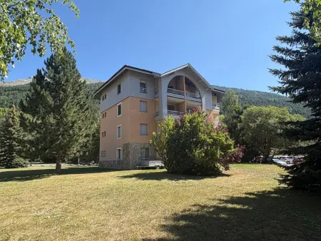 Appartement spacieux  Balcons  Accès aux pistes par navette : photo 11