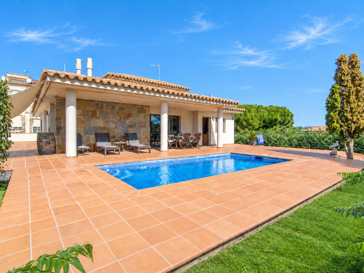 Maison avec piscine et climatisation - 6 pers., Maison 6 personnes à Castelló d'Empúries - Photo 1