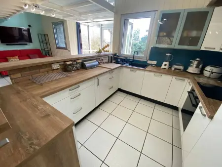 Maison 5 chambres à Orcines avec jardin et terrasse, 12 pers. : photo 11