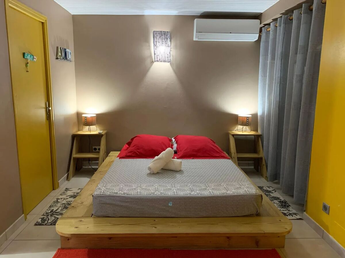 Studio 80 m² climatisé avec terrasse et jardin à Saint-Esprit - Photo 1