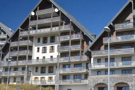 Appartement 35 m² avec terrasse et parking à Besse-et-Saint-Anastaise : photo 17