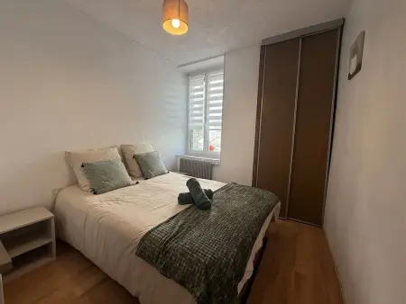 Appartement 80 m² à Saint-Claude : 3 chambres, jardin et balcon : photo 8