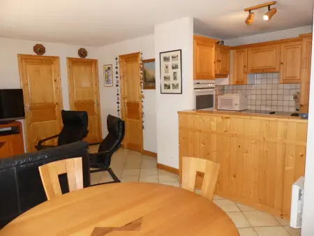 Appartement 4 pièces avec balcon filant à Pralognan-la-Vanoise : photo 4