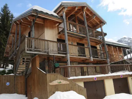 Appartement de charme avec terrasse plein ouest à Pralognan-la-Vanoise : photo 17