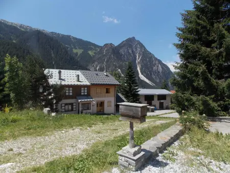 Appartement 3 pièces 80 m² à Pralognan, animaux acceptés, jardin sud : photo 12