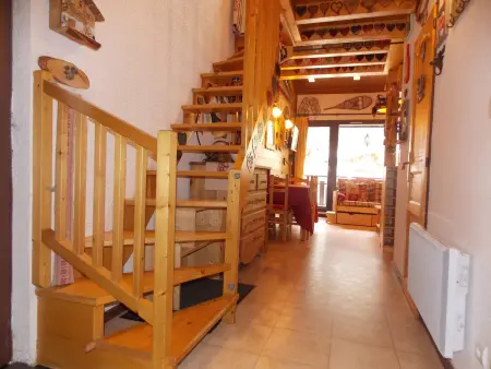 Appartement 3 pièces mezzanine, pistes à 100 m, Pralognan : photo 9