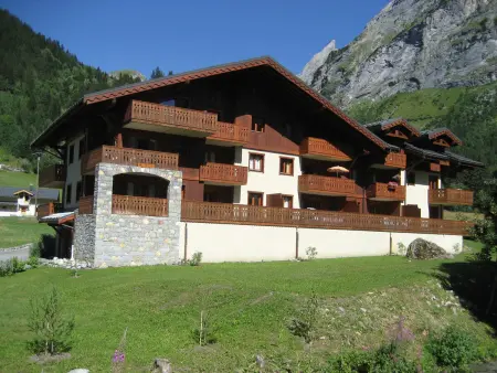 Duplex 3 étoiles à Pralognan, pistes à 100 m, balcon plein nord-est : photo 12