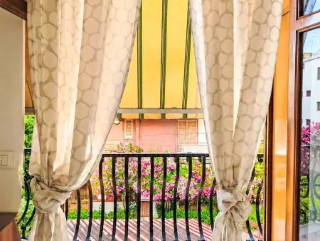 Brezza Ionica : appartement avec balcon à Giardini Naxos, accès plage : photo 10
