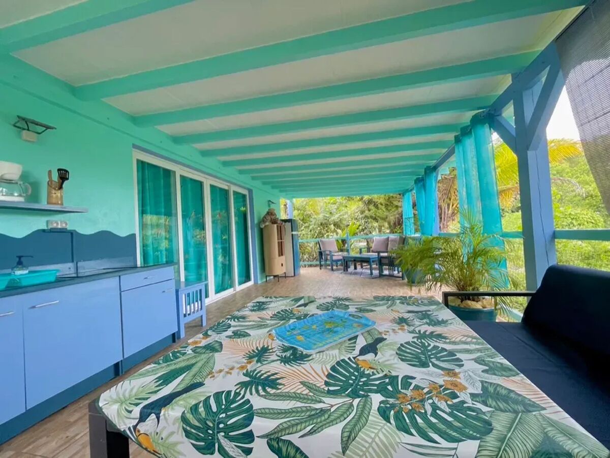 Bungalow plain-pied avec piscine au Gosier - Photo 5