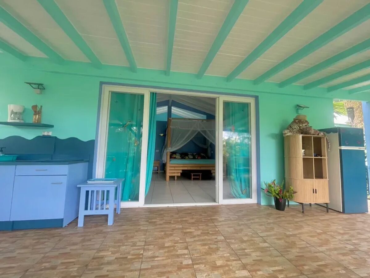 Bungalow plain-pied avec piscine au Gosier - Photo 12