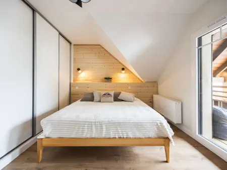Duplex design avec terrasse couverte au cœur de Saint-Lary-Soulan : photo 18