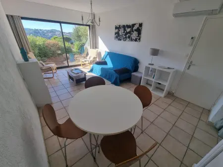 Appartement climatisé et parking couvert à Collioure, vue baie : photo 6