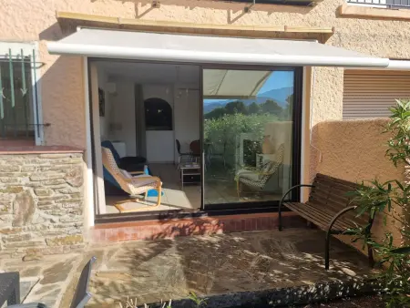 Appartement climatisé et parking couvert à Collioure, vue baie : photo 18