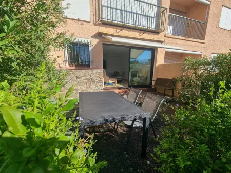 Appartement climatisé et parking couvert à Collioure, vue baie : photo 21
