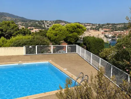 Appartement climatisé et parking couvert à Collioure, vue baie : photo 27