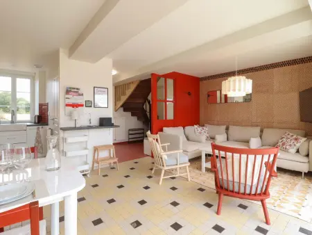 Maison champêtre, parking - 8 pers., Gîte 6 personnes à Saint Mars d'Égrenne : photo 1