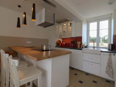Maison champêtre, parking - 8 pers., Gîte 6 personnes à Saint Mars d'Égrenne : photo 6