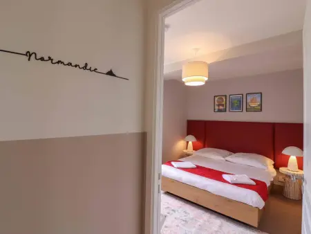 Maison champêtre, parking - 8 pers., Gîte 6 personnes à Saint Mars d'Égrenne : photo 18