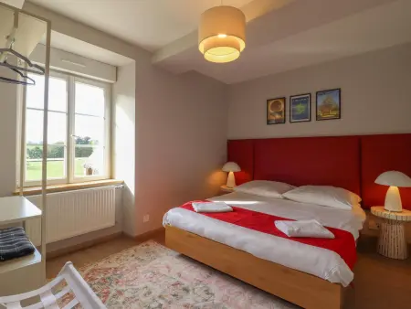 Maison champêtre, parking - 8 pers., Gîte 6 personnes à Saint Mars d'Égrenne : photo 19