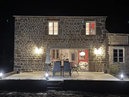 Maison champêtre, parking - 8 pers., Gîte 6 personnes à Saint Mars d'Égrenne : photo 29