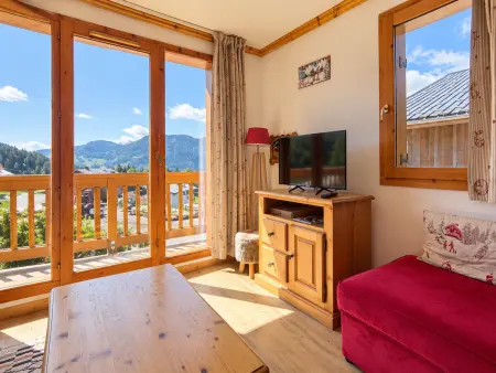 Appartement 4 pers. à Notre-Dame-de-Bellecombe, vue Mont Charvin : photo 9