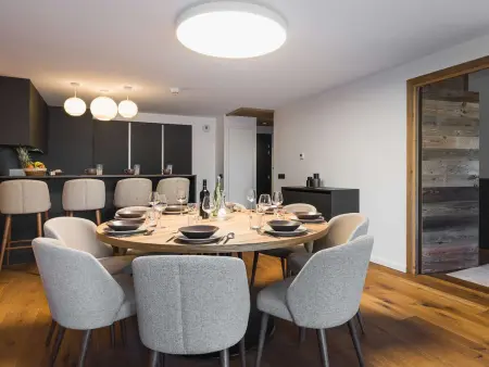 Duplex contemporain neuf aux pieds des pistes à Courchevel 1550 : photo 1