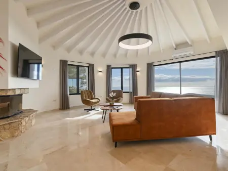 Villa moderne avec piscine privée - 8 pers. vue mer : photo 8