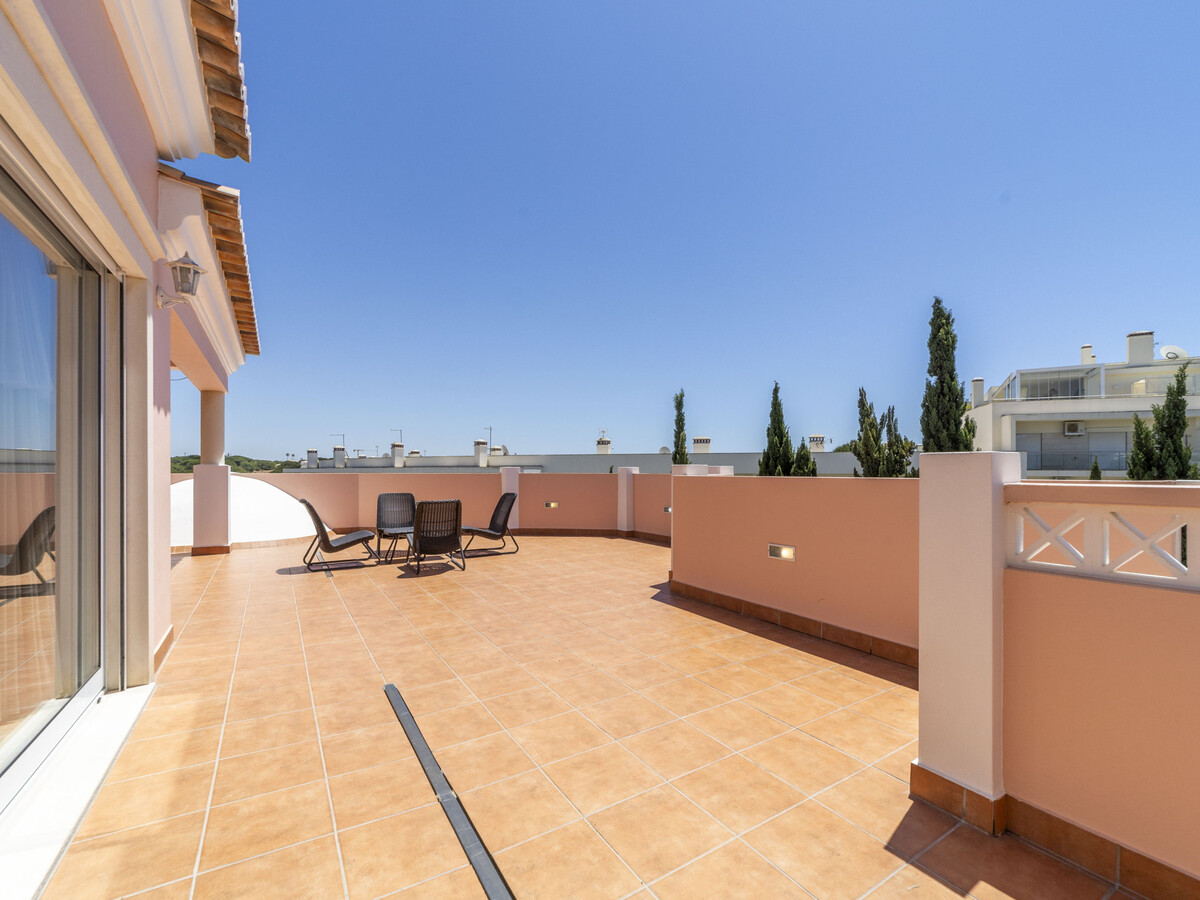 Villa moderne, piscine et clim - 8 pers., Villa 8 personnes à Albufeira - Photo 30