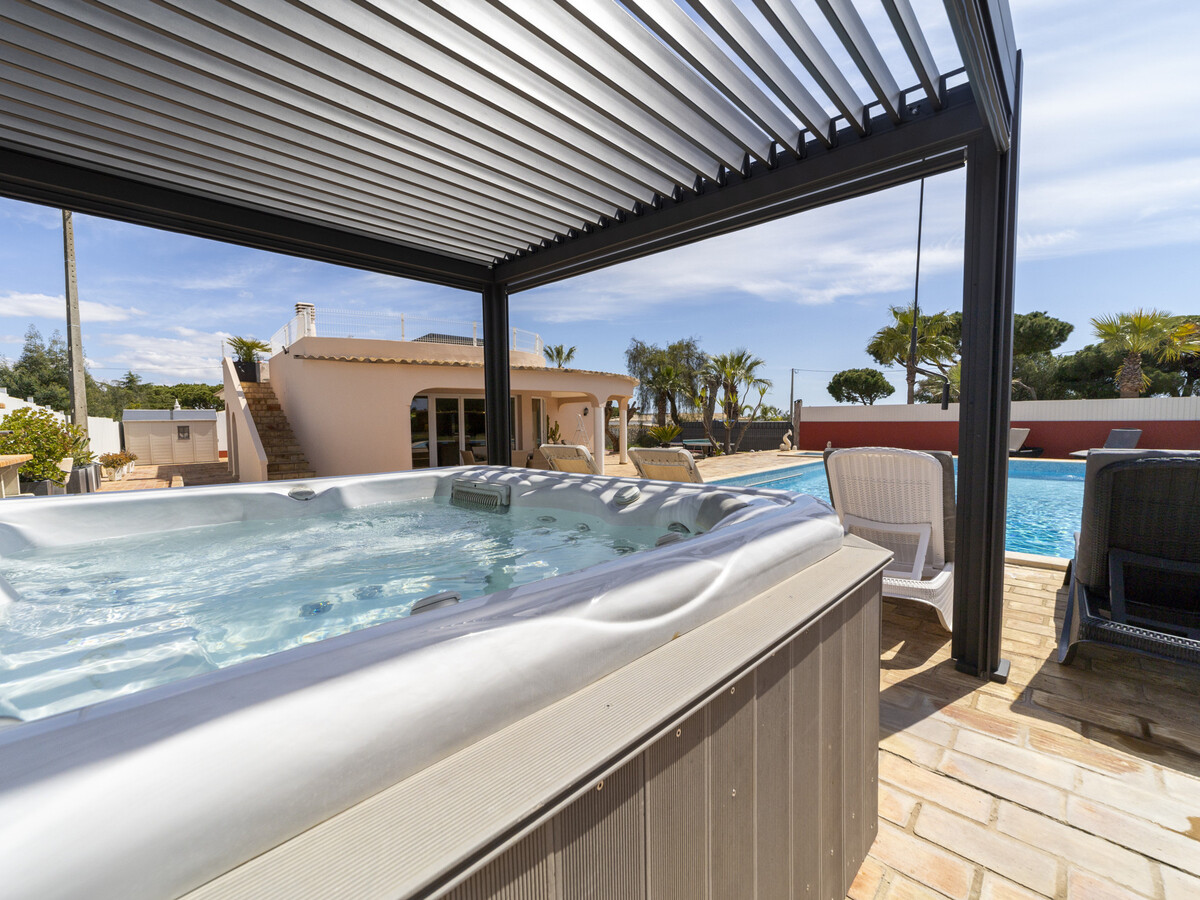Villa avec piscine privée et clim - 6 pers., Villa 6 personnes à Albufeira - Photo 2