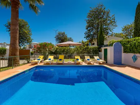 Villa Nox, piscine privée sécurisée et jardin clos à Albufeira : photo 5