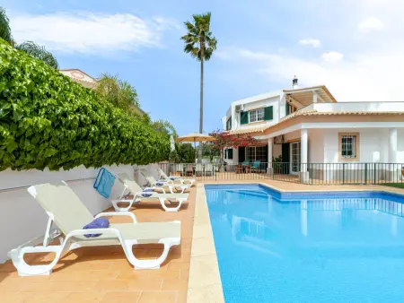 Villa Nox, piscine privée sécurisée et jardin clos à Albufeira : photo 28