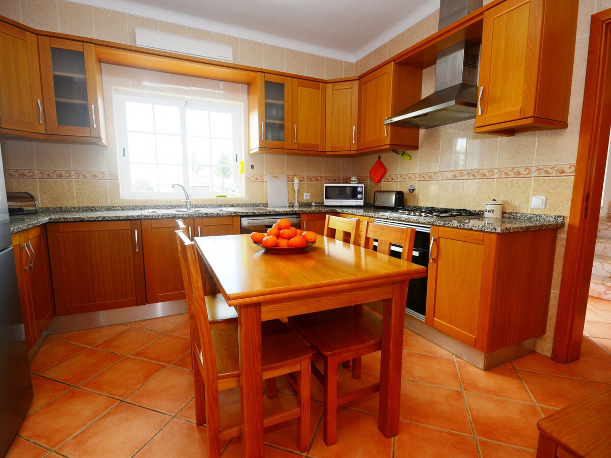 Villa paisible avec piscine privée - 8 pers., Villa 8 personnes à Alcantarilha - Photo 4