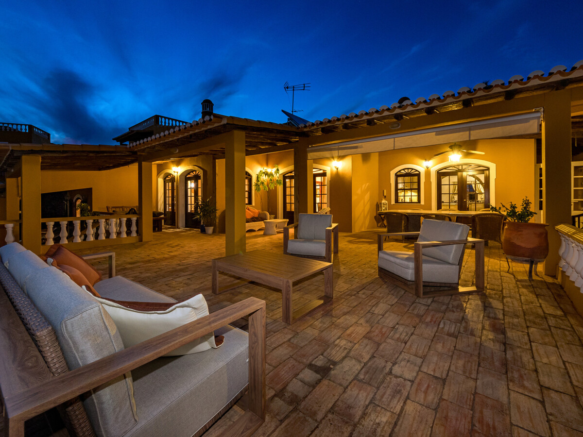 Villa exceptionnelle avec piscine et clim - vue sur la mer - Photo 13