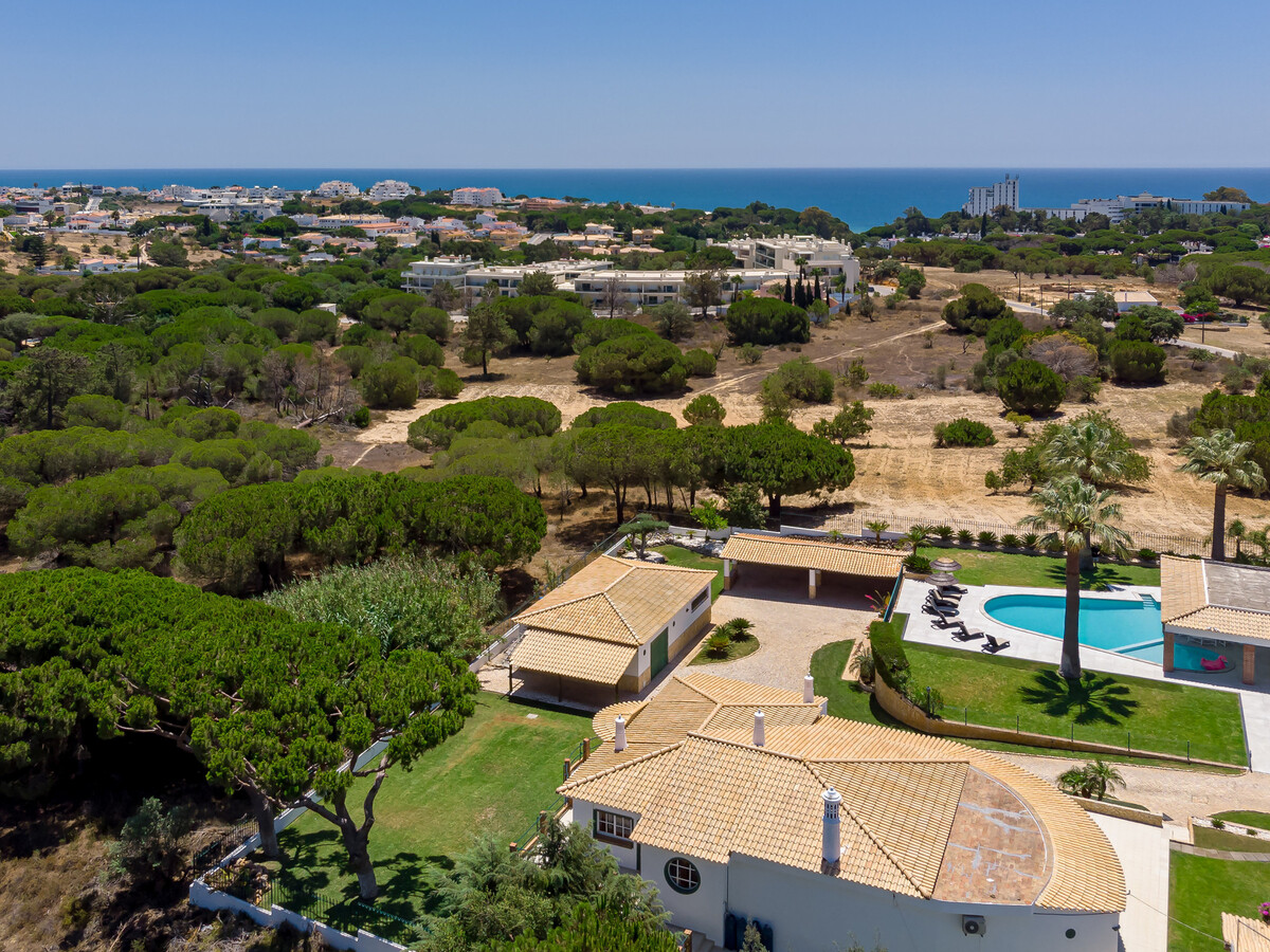 Villa avec piscine privée et clim - 12 pers., Villa 12 personnes à Albufeira - Photo 35