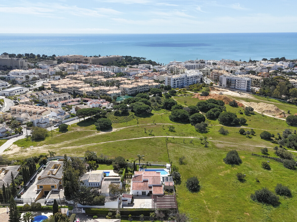 Superbe villa avec piscine et clim - 12 pers., Villa 12 personnes à Albufeira - Photo 4