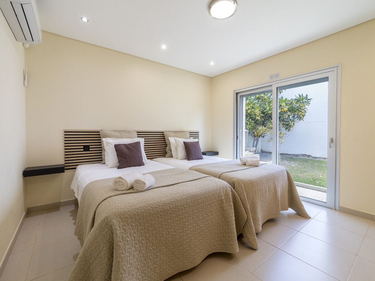 Superbe villa avec piscine et clim - 12 pers., Villa 12 personnes à Albufeira - Photo 14