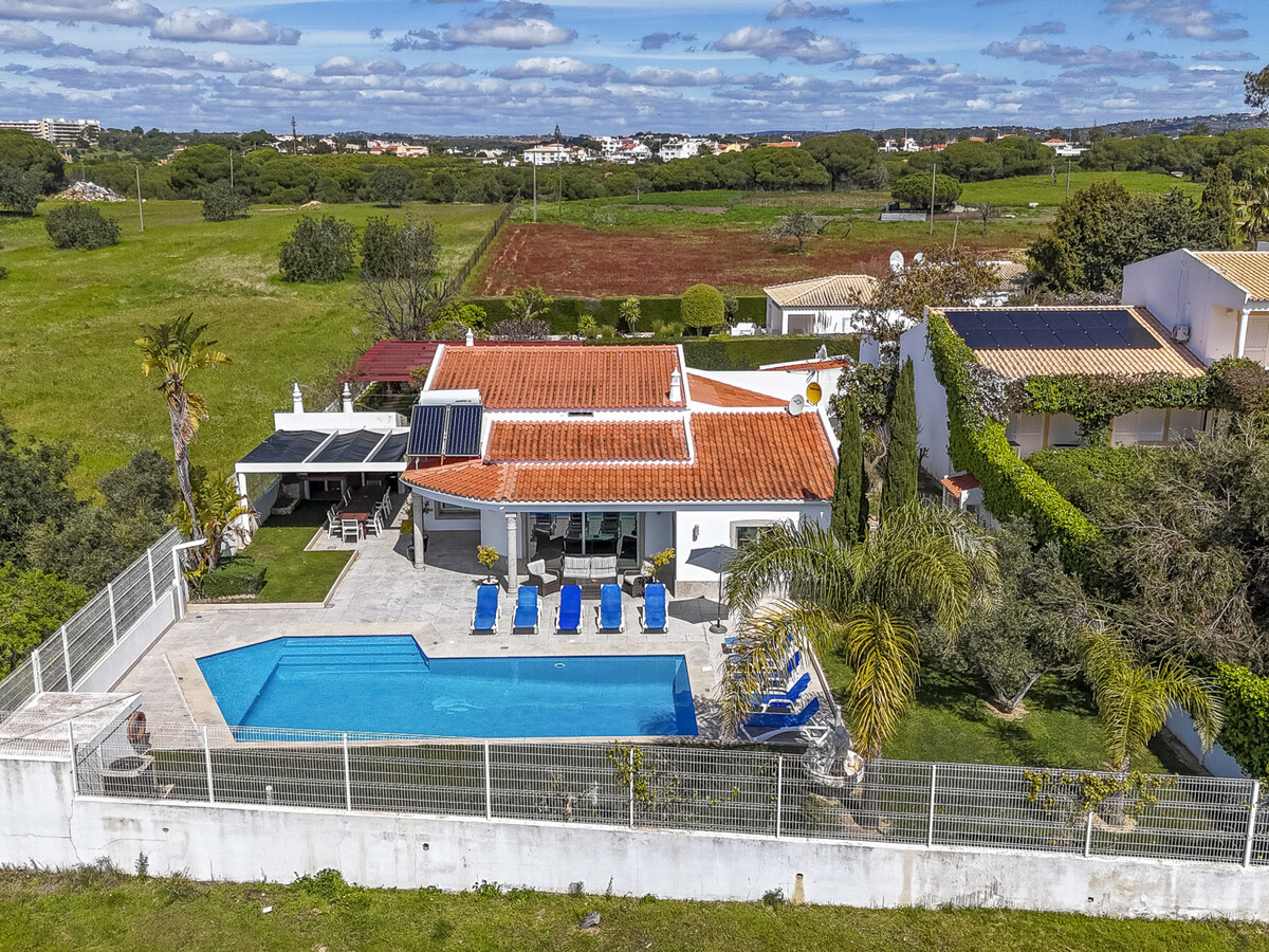 Superbe villa avec piscine et clim - 12 pers., Villa 12 personnes à Albufeira - Photo 22