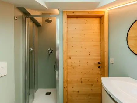 Dorian, appartement 4 pièces avec balcons au centre de Pinzolo : photo 24