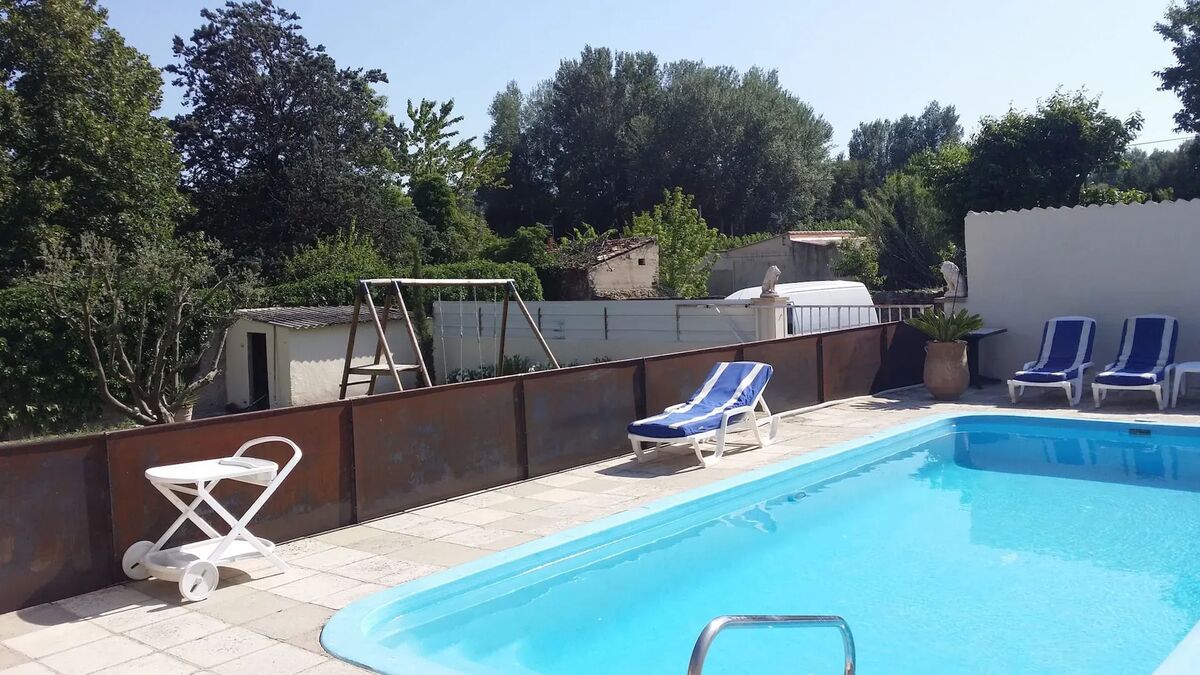 Villa avec piscine privée et jardin clos à Orange - Photo 34