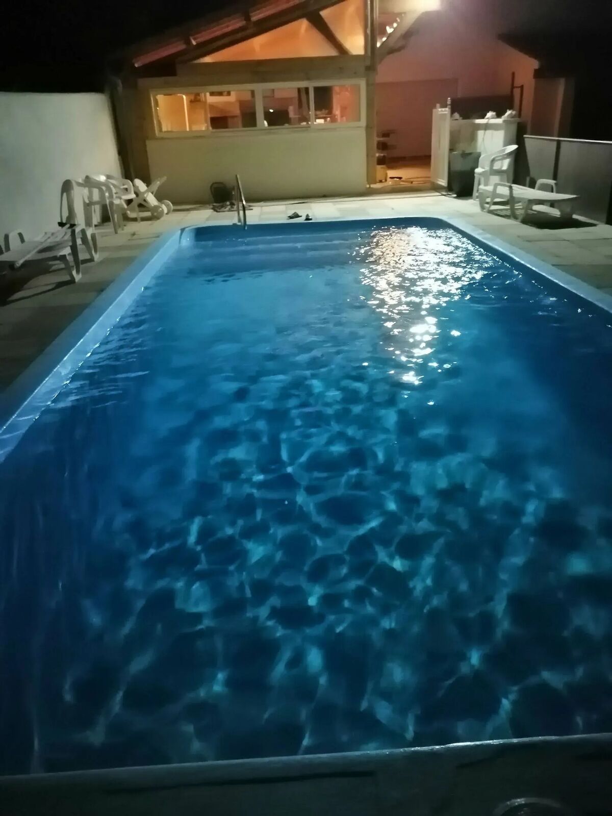Villa avec piscine privée et jardin clos à Orange - Photo 37